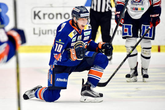 Växjös Richard Gynge jublar
