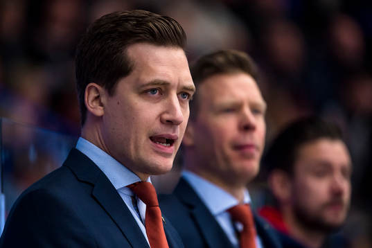 Växjös tränare Sam Hallam