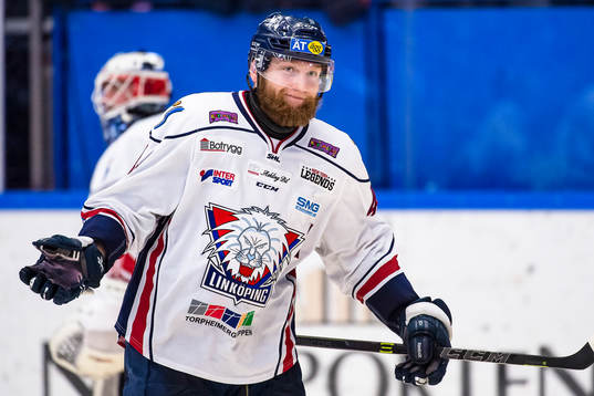 Linköpings Jonas Junland jublar
