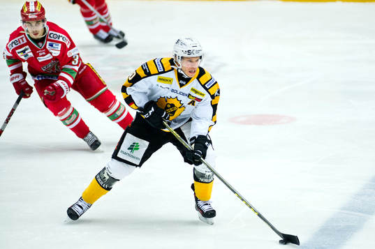 Modos Gustav Possler och Skellefteås Patrick Zackrisson