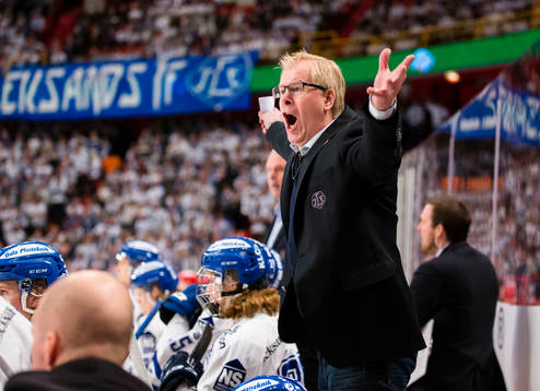 Leksands assisterande tränare Magnus Svensson  reagerar