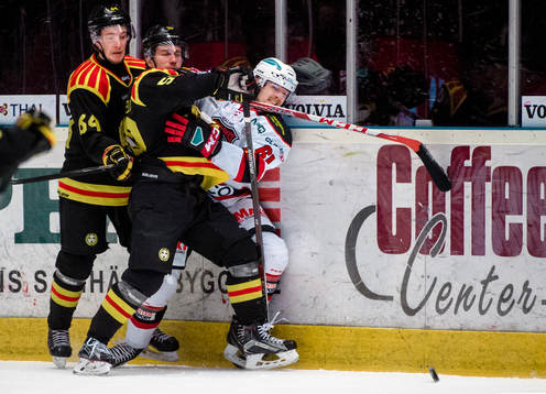 Malmö Redhawks Nicklas Jadeland i en kamp mot Brynäs