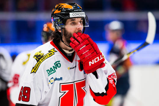Örebros Emil Eriksson