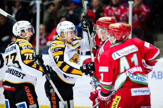 Skellefteås Terry Broadhurst, Pär Lindholm och Modos
