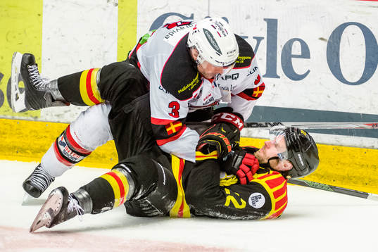 Malmö Redhawks Kent McDonell och Brynäs Jörgen Sundqvist