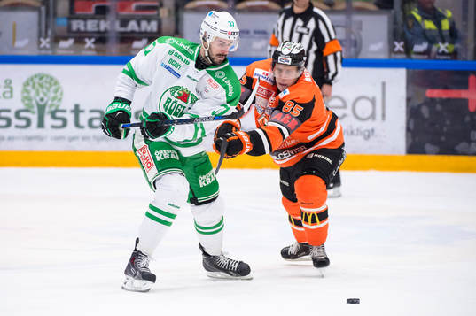 Rögles Ivan Baranka och Karlskronas Toni Kähkönen