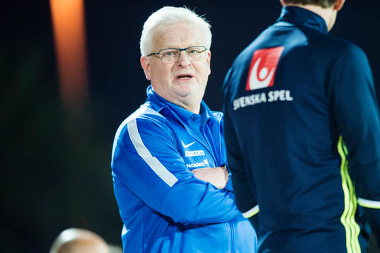 Finlands förbundskapten Hans Backe