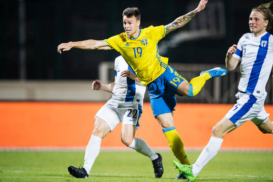 Sveriges Melker Hallberg gör 2-0