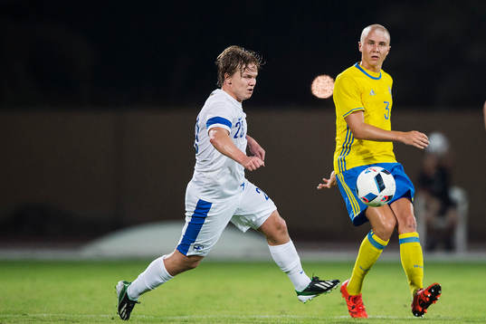 Sveriges Sebastian Holmén och Finlands Petteri Forsell