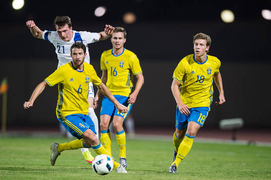 Sveriges Marcus Rohdén med Adam Lundqvist och Alexander