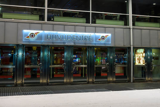 Huvudentrén till Coop Norrbotten Arena