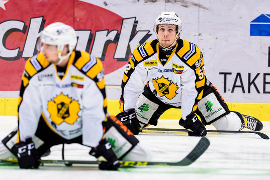 Skellefteås Arvid Lundberg på uppvärmningen