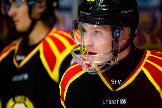 Brynäs Petr Vrana före ishockeymatchen i SHL mellan