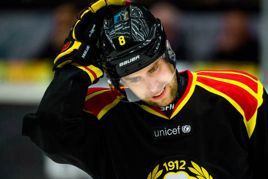 Brynäs Mathias Porseland deppar