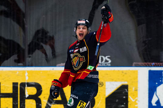 Djurgårdens Tobias Hage jublar