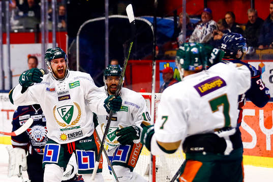 Färjestads Travis Turnbull jublar