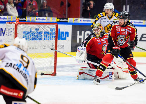 Skellefteås Patrik Zackrisson gör 1-1 bakom Luleås