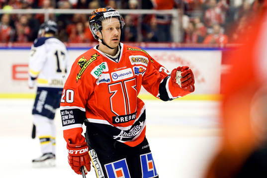 Örebros Marcus Weinstock jublar