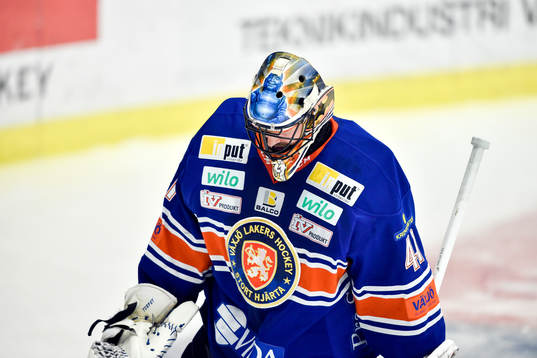 Växjös målvakt Cristopher Nihlstorp deppar