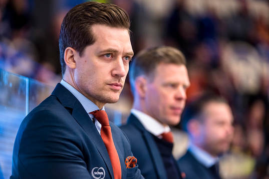 Växjös tränare Sam Hallam