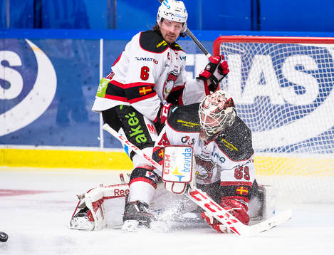 Malmö Redhawks målvakt Oscar Alsenfelt och Stefan Warg
