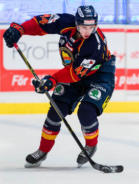 Djurgårdens Lukas Vejdemo med pcuken