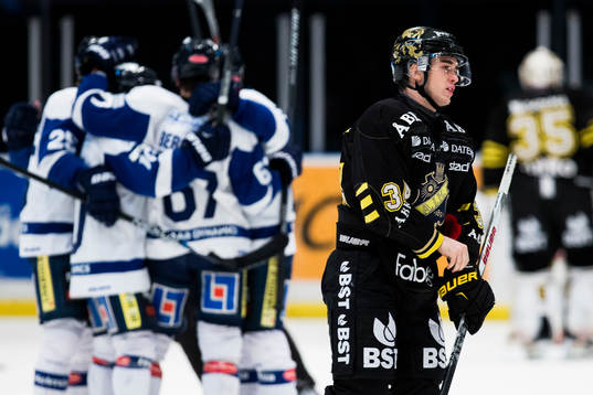 s Michael Lindqvist ser deppig ut