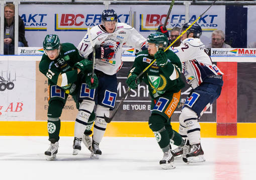 Färjestads Daniel Gunnarsson och Rasmus Asplund  mot