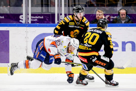 Skellefteås Martin Lundberg  och Erik Forssell
