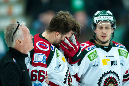Frölundas Oscar Fantenberg deppar