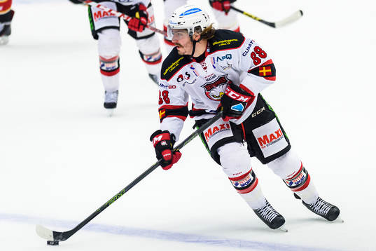 Malmö Redhawks Peter Mueller med pucken