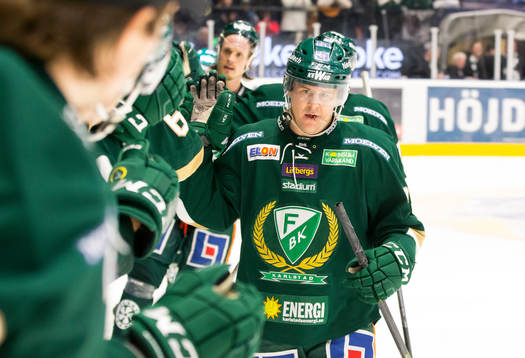 Färjestads Mikael Johansson jublar