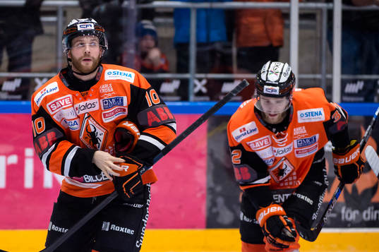 Karlskronas Mattias Guter jublar