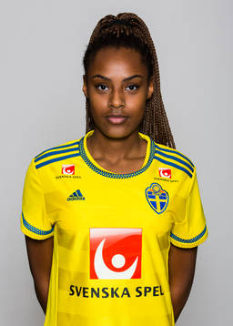 Samantha Ammanuel i F19/U20-landslaget