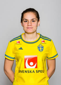 Sarah Mellouk i F19/U20-landslaget