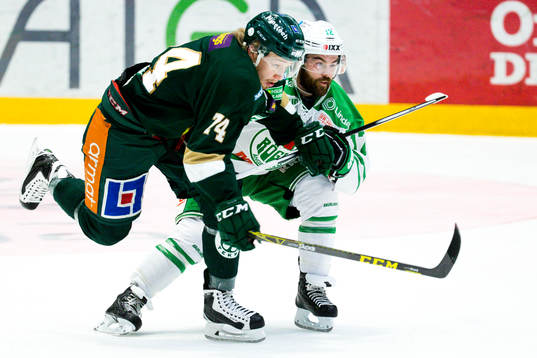 Färjestads Rasmus Asplund och Rögles Jack Connolly