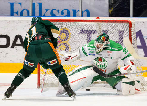 Färjestads Joakim Nygård  gör mål 1-0 bakom Rögles