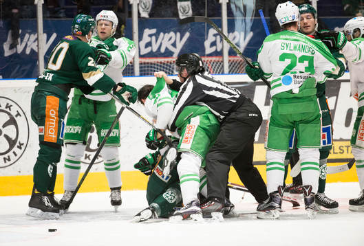 Heta känslor mellan spelarna