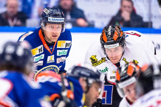 Växjös Joey Crabb och Örebros Marko Anttila