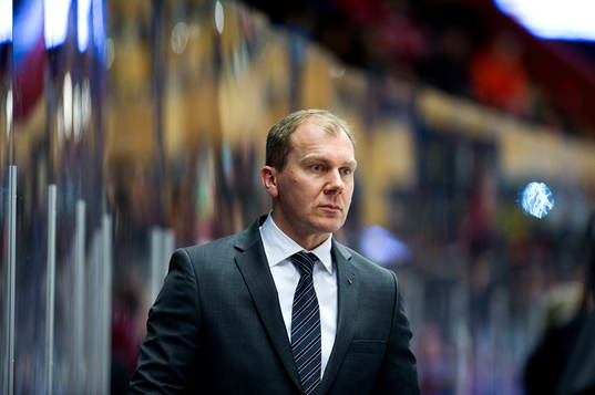 HV71s tränare Johan Lindbom