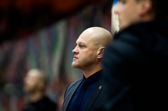 Modos tränare Andreas Johansson