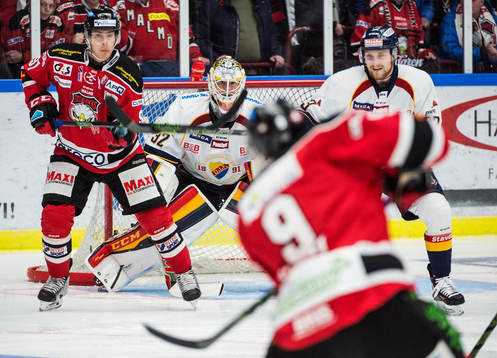 Malmö Redhawks Frederik Storm och Björn Svensson mot