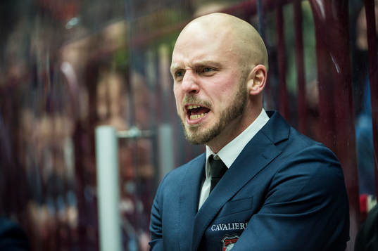 Malmö Redhawks assisterande tränare Andreas Hadelöv
