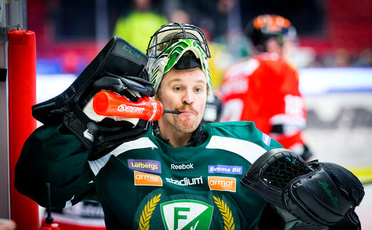 Färjestads målvakt Justin Pogge