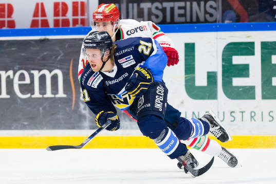 s Mattias Tedenby mot Modos Emil Pettersson