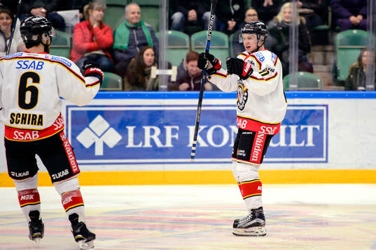 Luleås Toni Rajala jublar