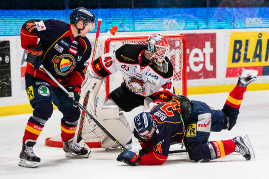 Djurgårdens Patrick Thoresen och Daniel Brodin framför