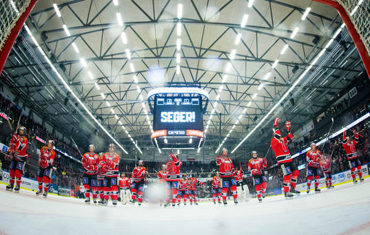 Örebros Kalle Olsson, Johan Motin, Libor Hudacek, Greg