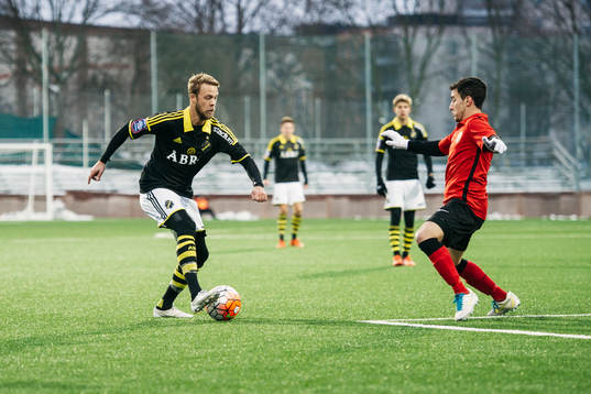s Daniel Sundgren utmanar Vasalunds