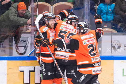 Bläddra bland fler bilder av Ishockey, SHL, Karlskrona - Skellefteå